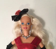 1995 RUBY ROMANCE BARBIE DOLL RED / BLACK DRESS JEWELRY VINTAGE Mattel OOB 13612