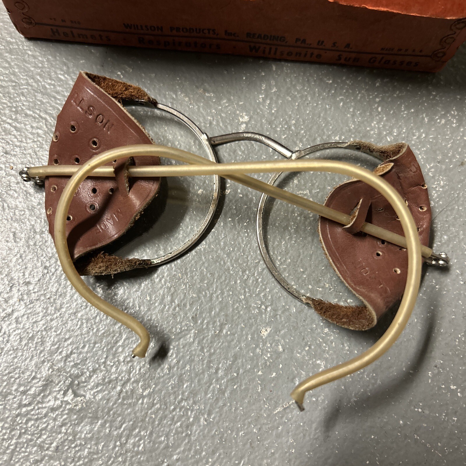 VINTAGE Willson Safety Glasses Goggles Model T1 i… - image 12