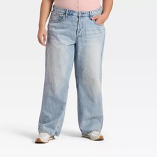 Women's Mid-Rise 90's Baggy Denim Jeans - Universal Thread Light Wash 24