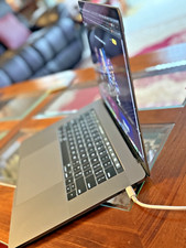 Apple MacBook Pro 2019 15" A1990 Touch Bar 2.6 GHz Intel i7 256GB SSD, 16GB RAM