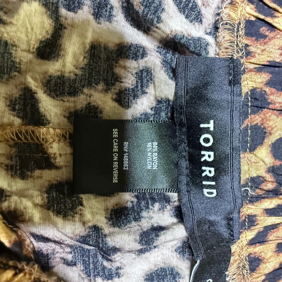 Pantalones Cortos Estampado Leopardo Tórrido Cordón Cintura Informales Cómodos Talla 2 Foto 3 de 4