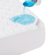 Waterproof Mattress Protector, King Size Noiseless Mattress Pad with Deep Pocket