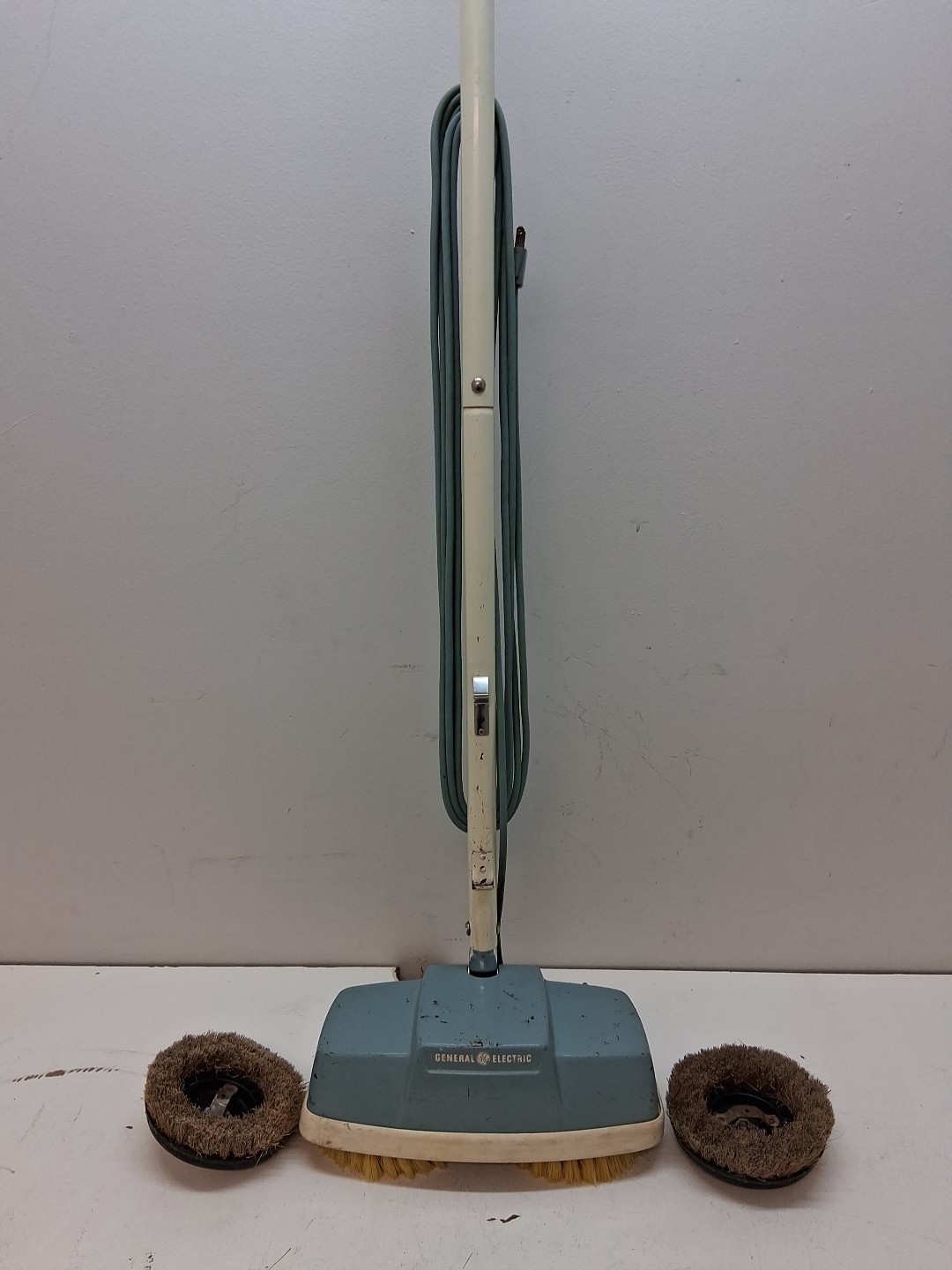 Vintage General Electric Dual Head Floor Scrubber/Waxer/Poli