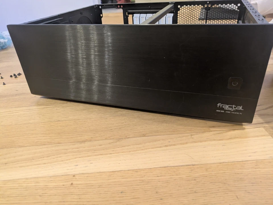 Fractal Design Node 605 Desktop HTPC Gehäuse USB 3.0 schallgedämmt schwarz ATX - Bild 2 von 4