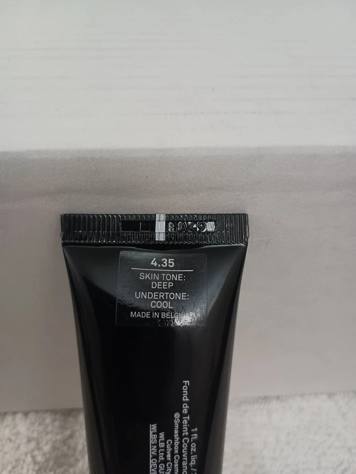 Smashbox Studio Skin Full Coverage 24 Hour Foundation 4.35 Deep Cool 1 Ounce - Image 4 of 4