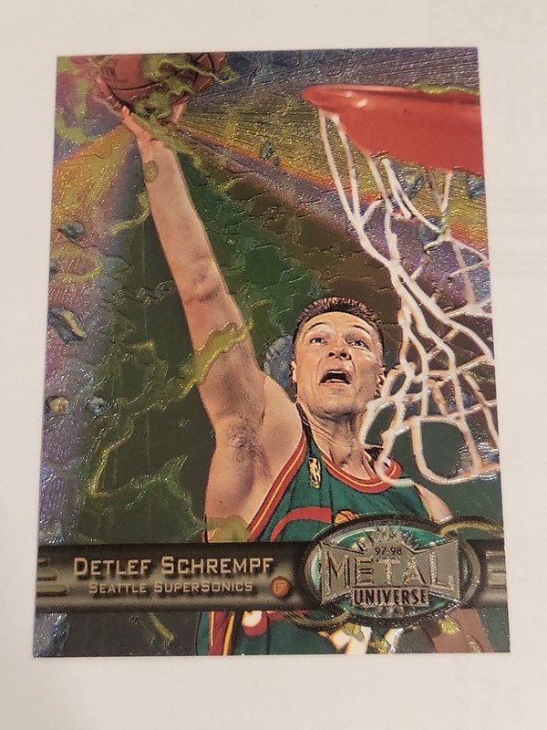 1997-98 Metal Universe - Detlef Schrempf #65