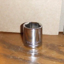 A CRAFTSMAN 3/8 DRIVE 6 POINT METRIC STD DEPTH SOCKETS SIZES FROM 6MM TO 22 MM