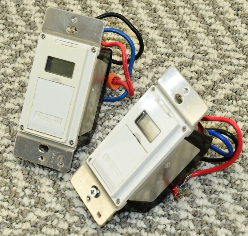 (2) Intermatic Indoor Digital Wall Switch Timer Lighting Control 7 Setting EJ500