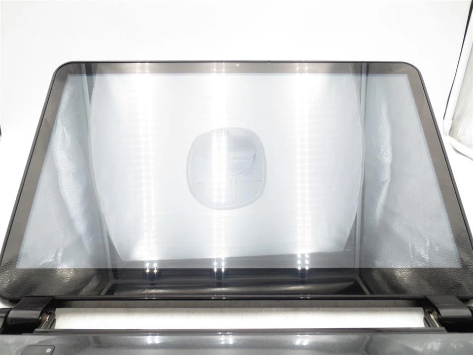 HP 15-d053cl TouchSmart Intel Core i3-3120M 2.5GHz 6GB RAM 128GB SSD 15.6" Touch - Image 2 of 4