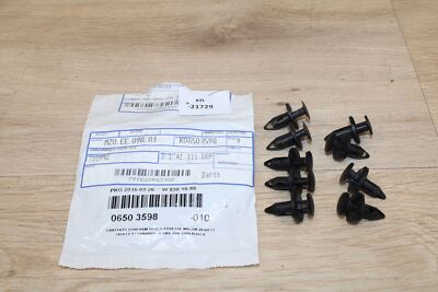 Mopar 06503598 Push Pin NOS NEU genuine xn21729