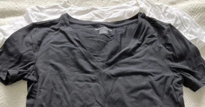 Amazon Essentials Women s T Shirts Black & White XS