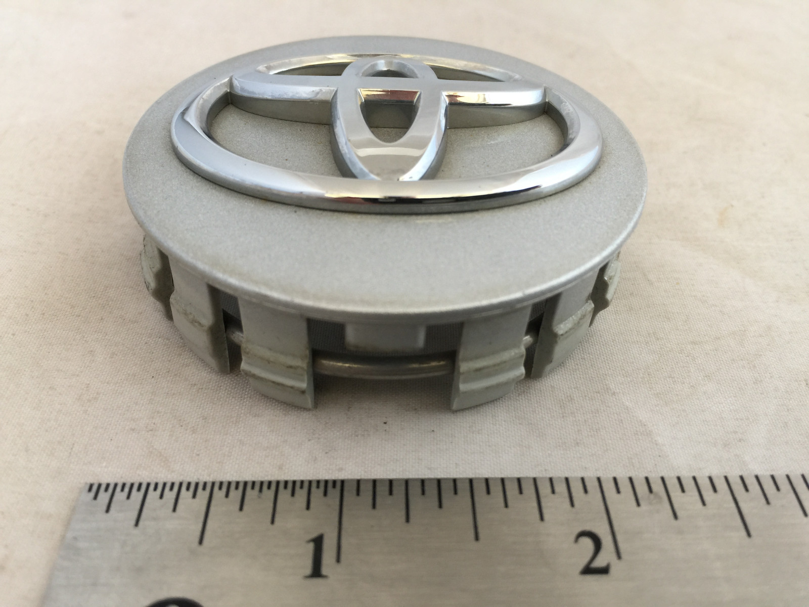 OEM Toyota Highlander Venza Camry Wheel Center Hubcap Hub Cap OE 4260308030 eBay