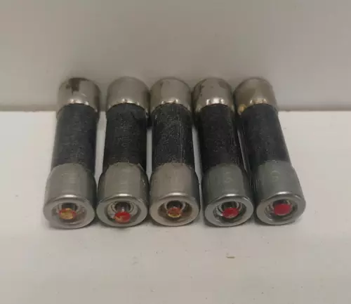 LOT OF 5 NEW OLD STOCK! BUSSMANN 5A 250V INDICATING FUSES MIN-5