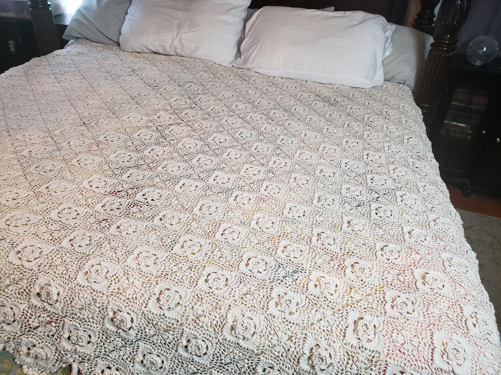 Crocheted KING Bedspread Hand made Cotton Cream White 100x84 Wagon