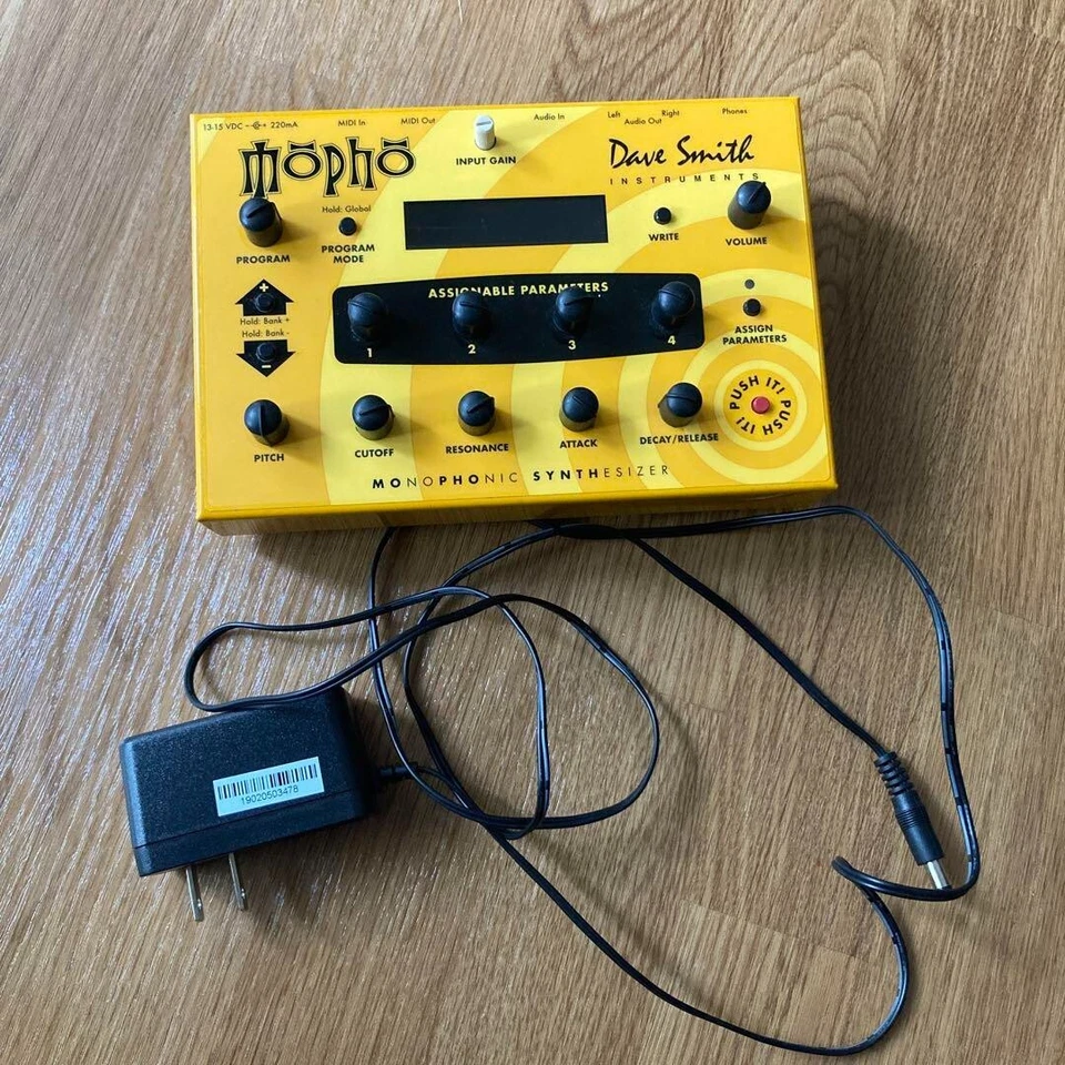 Dave Smith Instruments Mopho Desktop Monophonic Synthesizer Very Good - Image 4 of 4