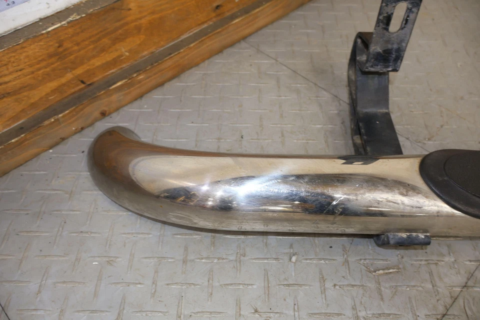 03-04 Chevy Avalanche izquierda izquierda izquierda lado del conductor tubular estribo Foto 3 de 4