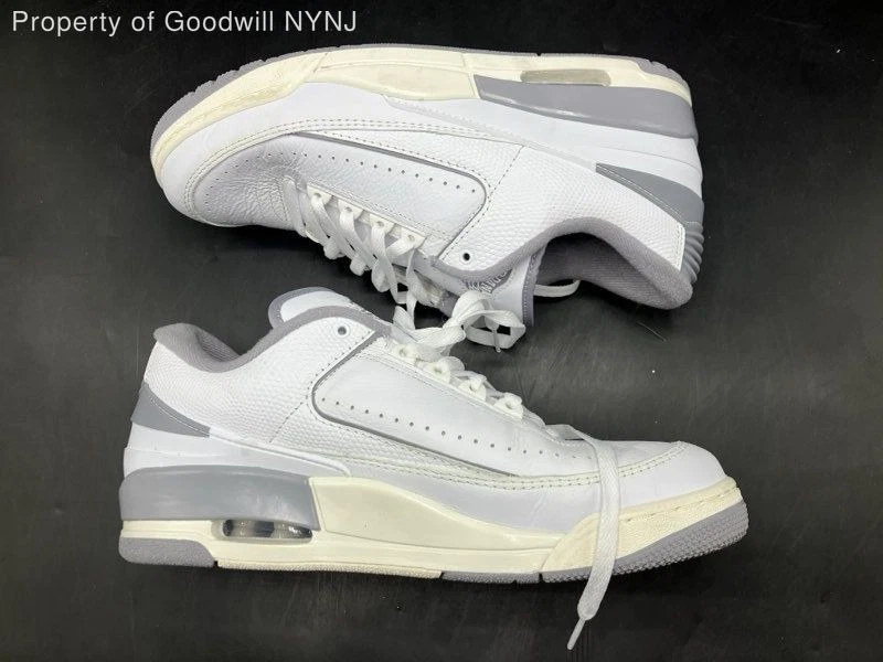 Nike Air Jordan 2 Retro Bajo Blanco Gris Cemento Para Hombre Talla 11 Foto 3 de 4