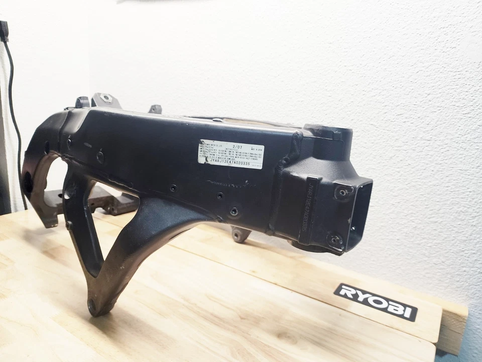 06 07 YAMAHA YZF R6 OEM cuadro principal chasis 2006 2007 YZF-R6 2C0 carrera recta Foto 3 de 4