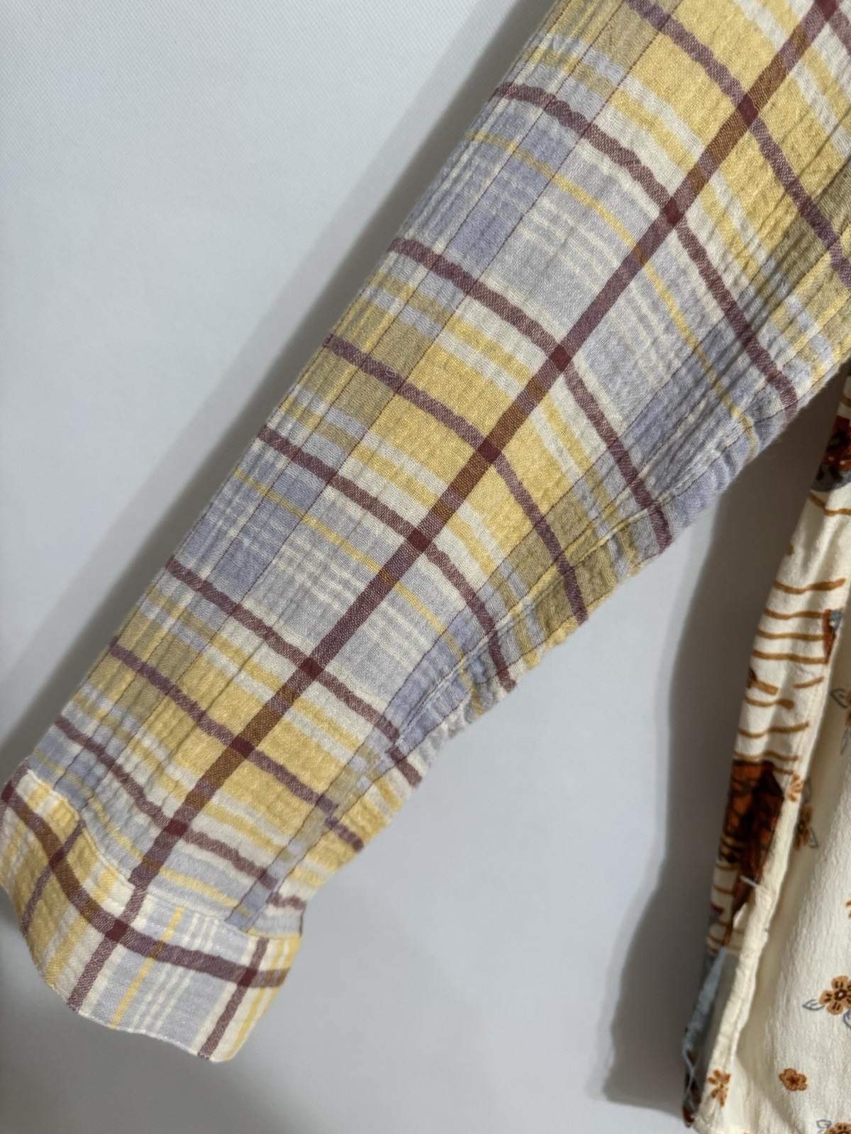 John Mark Size Medium Button Embroidered Shirt Be… - image 4