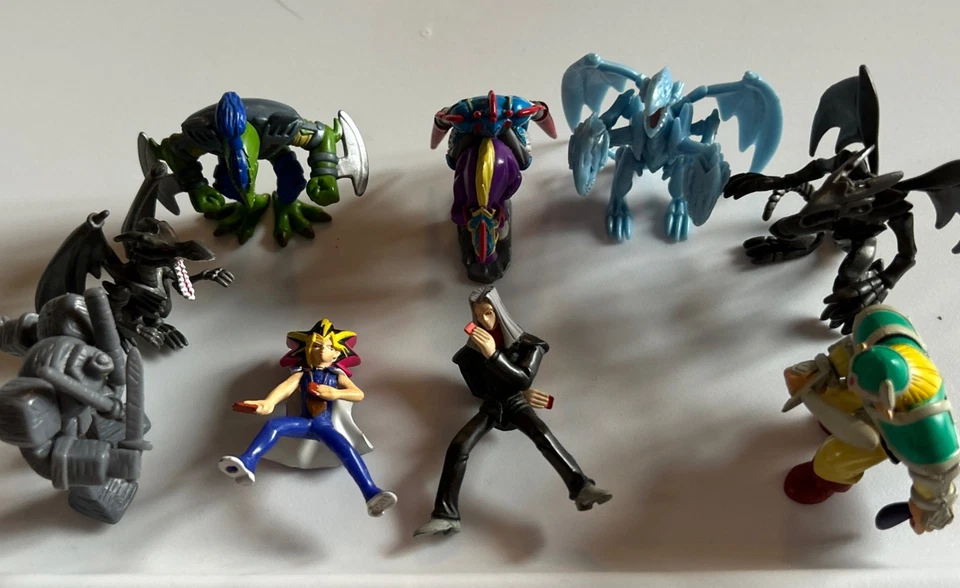 Lote De 9 Figuras Mattel Yu-Gi-Oh 2 Pulgadas PVC Juego De Cartas TV Acción Coleccionables Foto 2 de 4
