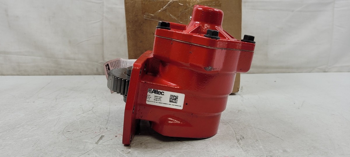 Altec 990973483 1O324471 Parker Chelsea PTO Power Take Off C1-P