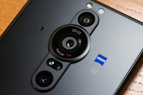 Sony Xperia PRO-I XQ-BE72 5G 12/512GB 6.5" 4K OLED Snapdragon888 Zeiss T* CNSHIP - Picture 2 of 4