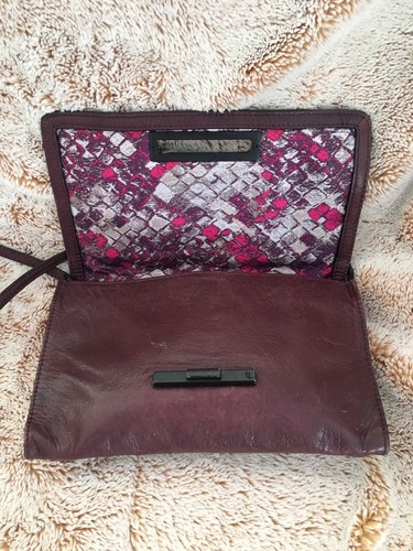 Elliot Lucca lila Leder Crossbody Nieten Clutch Schulter Handtasche Riemenschaden - Bild 4 von 12