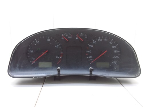 VW PASSAT B5 Kombiinstrument / Speedometer 3B0919881N 1.9 66kw 1999 19944613