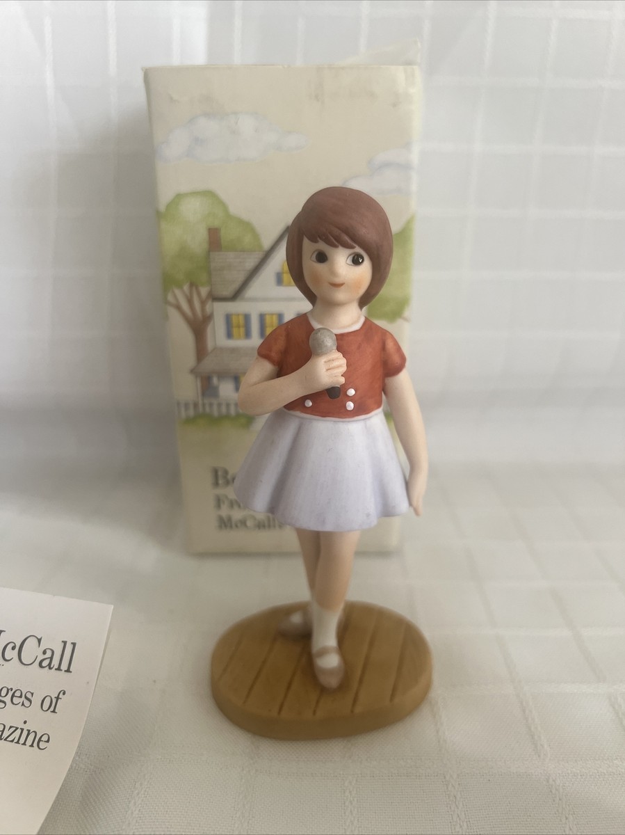 その他 betsy mccall Betsy McCall Gives a Sing-Along Party 1965 Porcelain