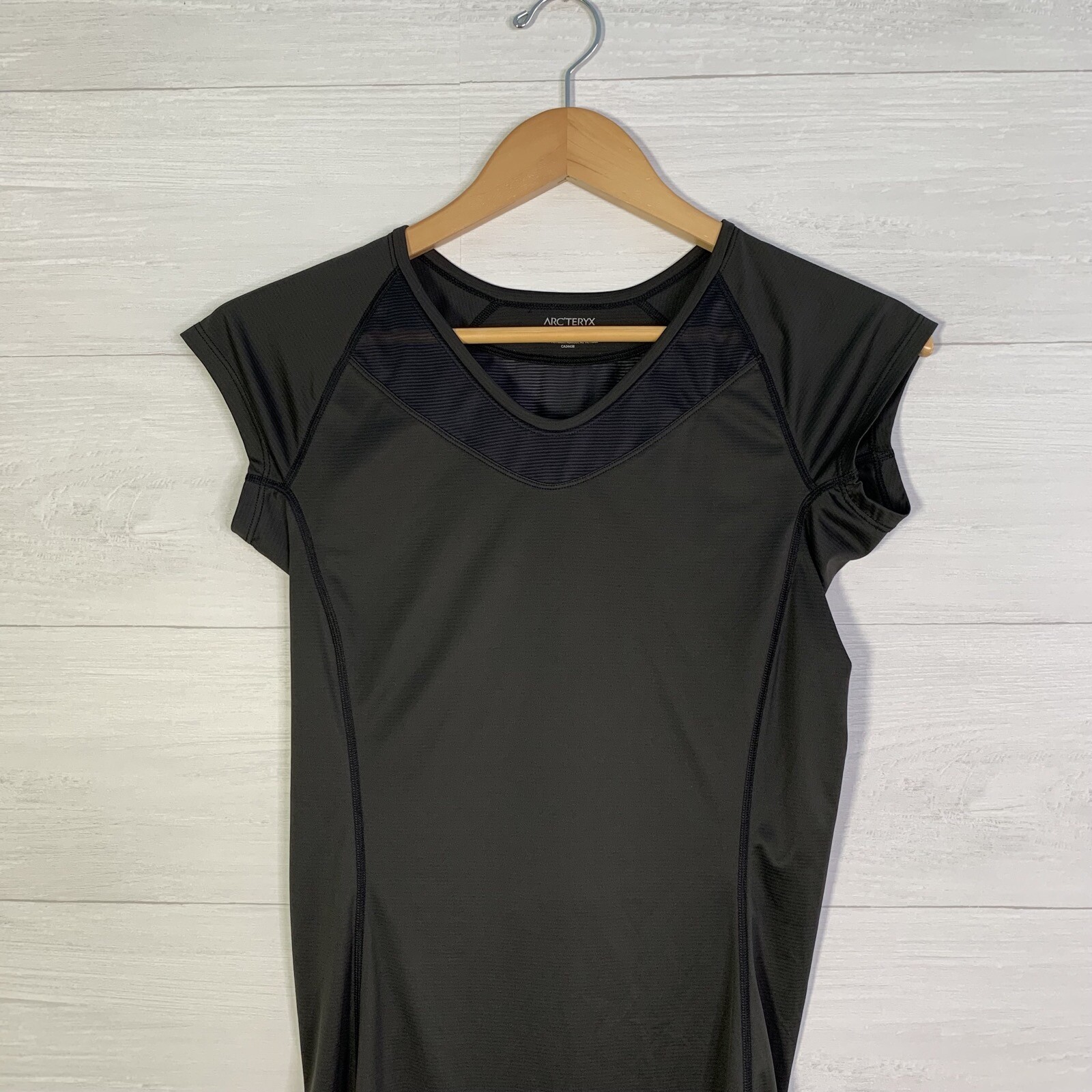 Arc'Teryx T shirt stretch leggera grigio antracite nero XS