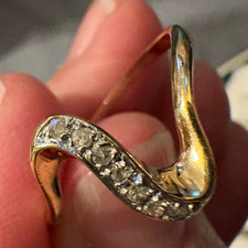 10k Yellow Gold Round White Diamond S-Shape Band Ring Size 8 Signed JGJ-10KF