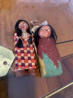 Vintage Skookum Indianer Papoose kleine Puppen sehr guter Zustand Paar