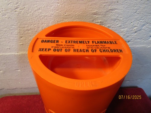 RARE Vintage OLIN Emergency Marine Flare Signal Kit Canister Boat Safety - Picture 2 of 7