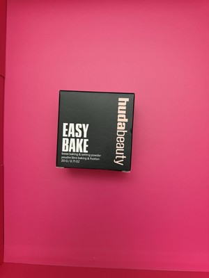Huda Beauty Easy Bake Loose Baking & Setting Powder - Cupcake (20g) | New & Aut.
