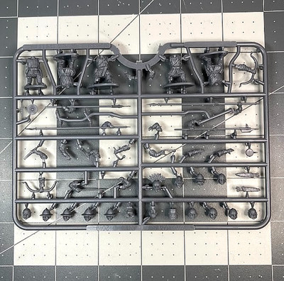 Wargames Atlantic FANTASY HALFLINGS x5 on SPRUE Frostgrave shadowdark D&D AF26