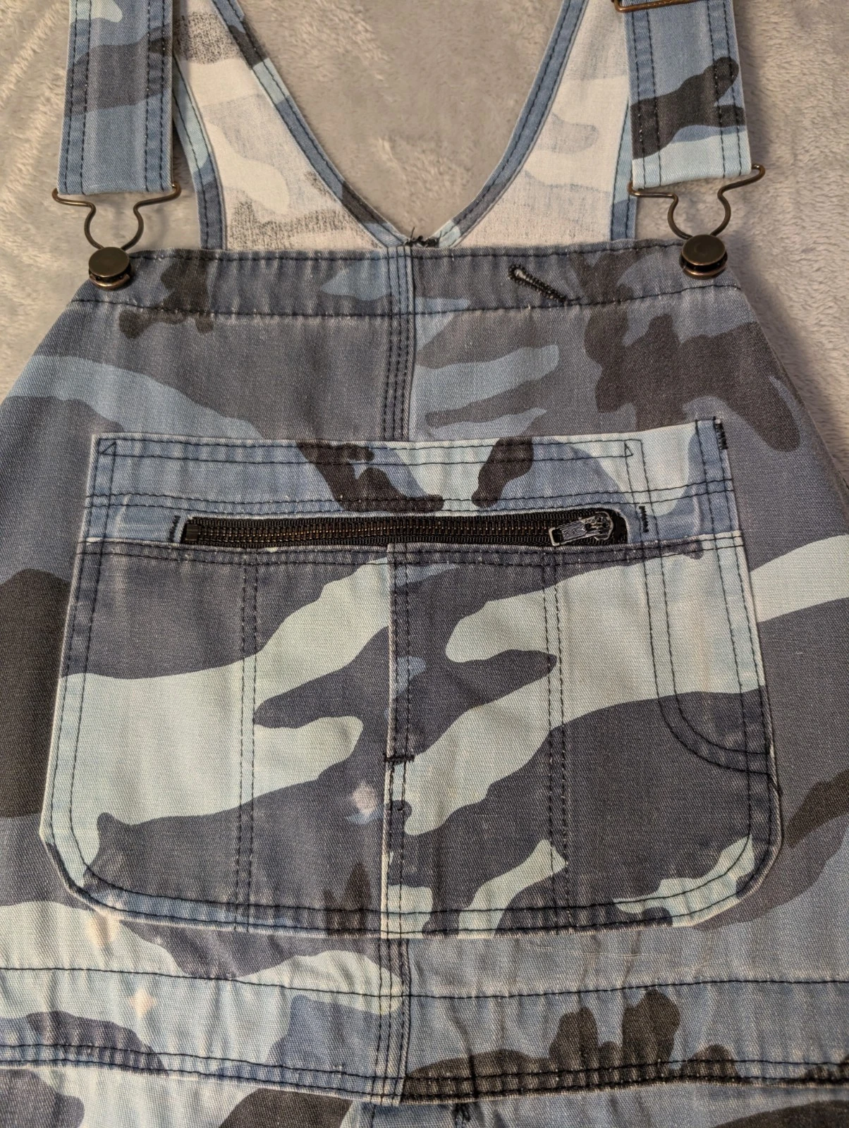Rothco Blue Camouflage Bib Overalls Size XL Lightweight Workwear Casual Outdoor
Opens in a new windo