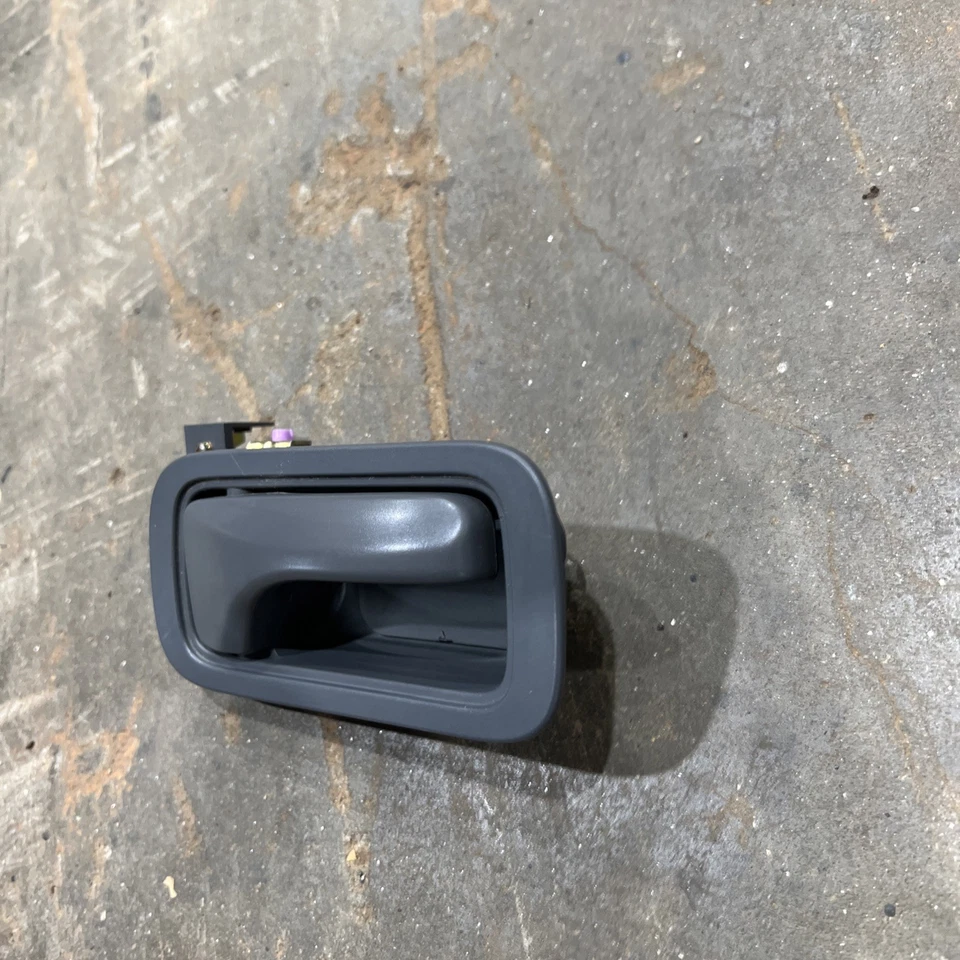 2003 - 2010 Honda Element Ex maçaneta da porta traseira interna direita destro fabricante de equipamento original E10061 - Imagem 2 de 4