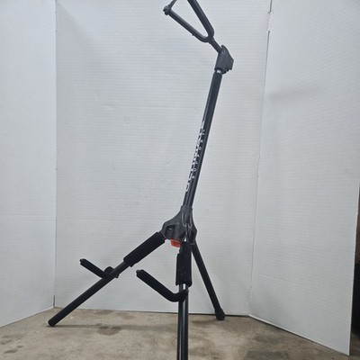 Ultimate Support GS-200+ Guitar Stand with Locking Legs