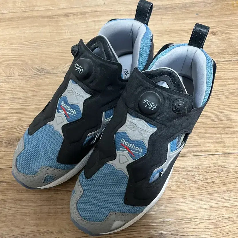 Reebok Fury 270 Sneakers Lightly Used thumbnail 4