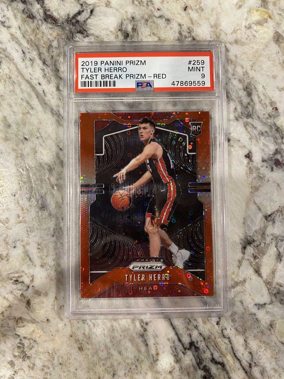 Tyler Herro 2019-20 Panini Prizm Fast Break Red Prizm Rookie /125 #259 PSA 9
