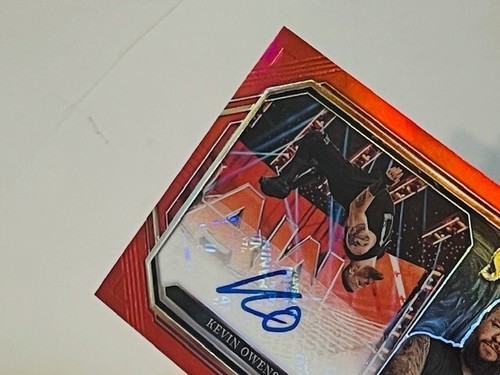 Kevin Owens Red Refractor 2023 Select WWE Pro Wrestling Autograph WWF Auto /60 - Picture 6 of 6