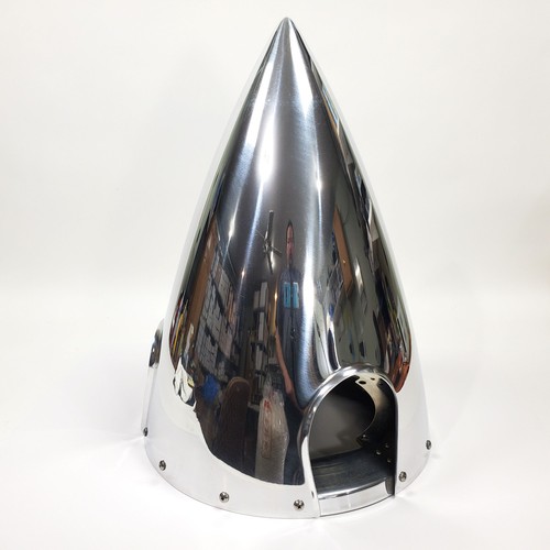 NEW OPEN BOX Hartzell 3-Blade Spinner P/N: C-3532-7P - Mirror-Polished Aluminum