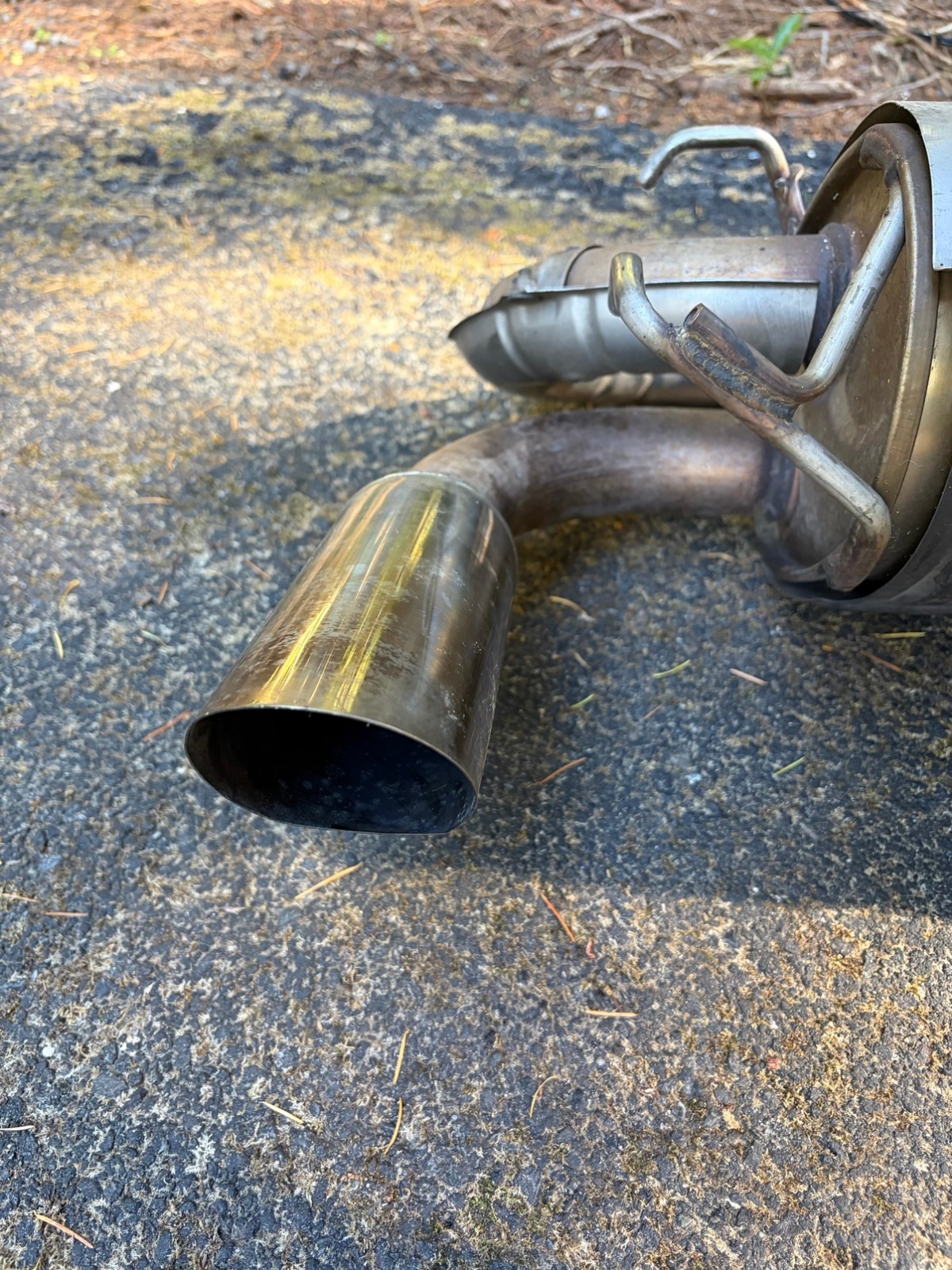 Acura NSX 1995 Exhaust system