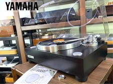 YAMAHA GT-2000 Turntable Record Player Serviced w/ New Dust Cover Used From Japa