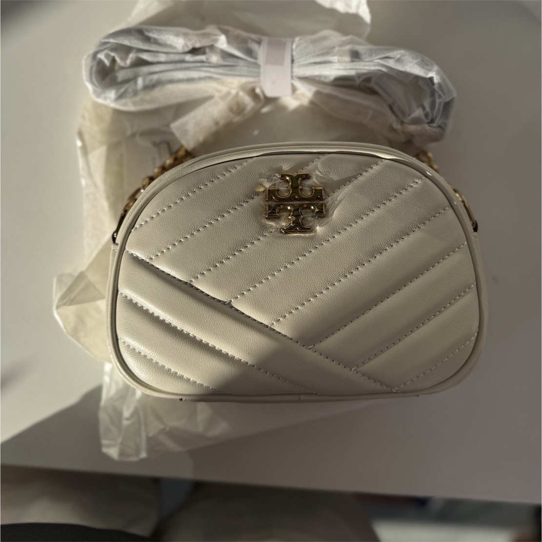Tory Burch Quilted Cream Crossbody Bag with Logo Accent & Original Dust Bag