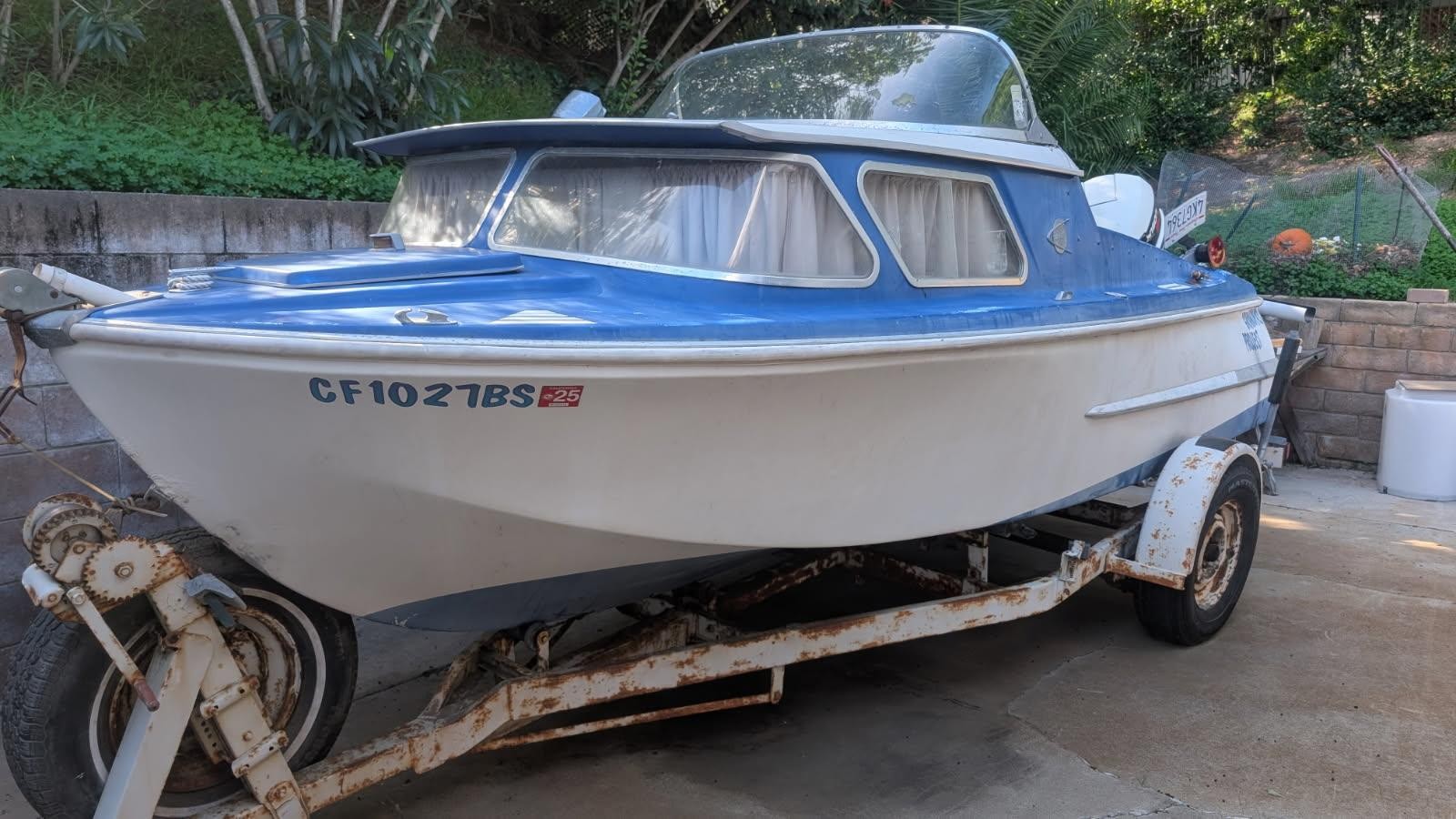 1962 Dorsett 18' Boat w/ Registration & Trailer