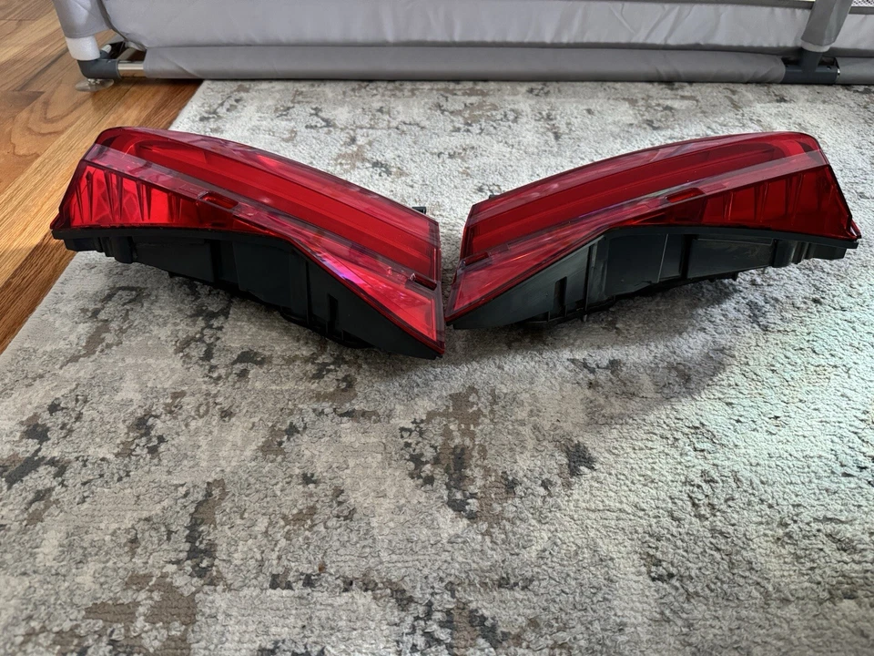 Left And Right Trunk Led Tail Light Lamp 63212583246 BMW 750i G11 G12 2016-19 - Image 3 of 4