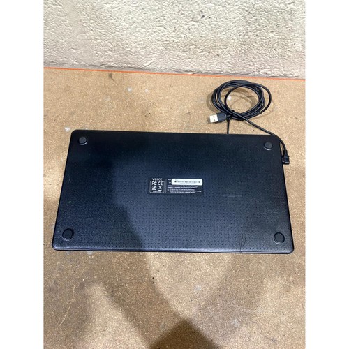 VEIKK A15 Graphic Pen Tablet Black USB-C 10x6" 12 Customizable Keys No-Slip Mat - Picture 5 of 9