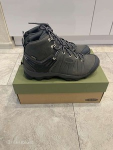 keen venture mid wp hiking boots