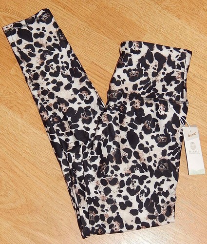 BALANCE COLLECTION ANIMAL PRINT BLK/WH 
